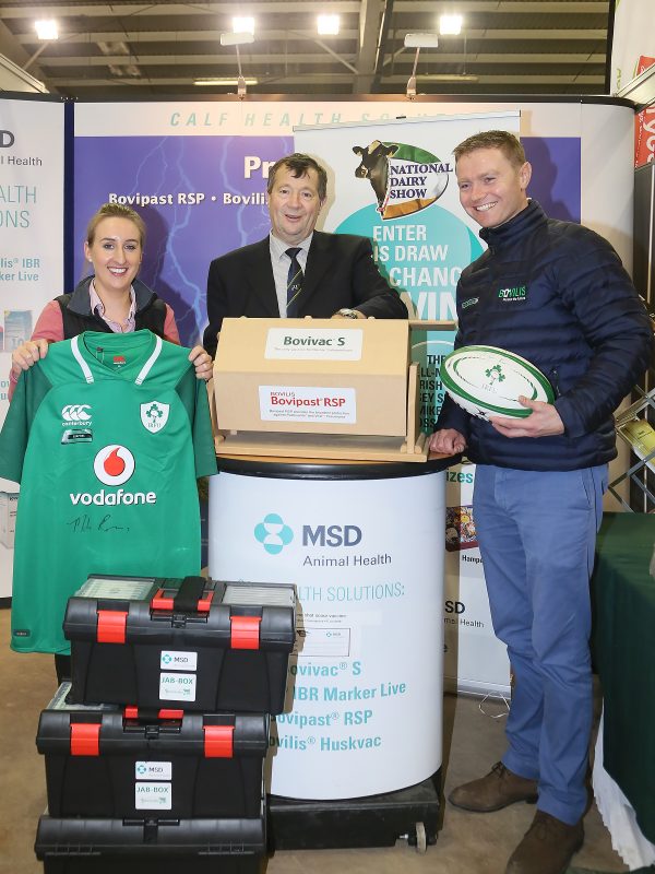 Sarah Campbell, Seamus Crowley and William Minchin doing the MSD Draw.